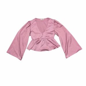 entro Pink Satin Bell Sleeve Peplum Blouse - Size Small